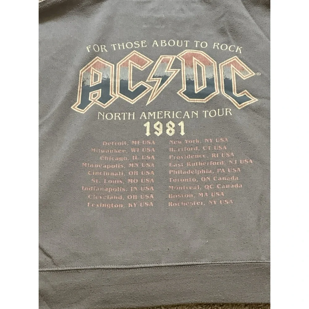 Women's ACDC Pullover Hoodie - Medium